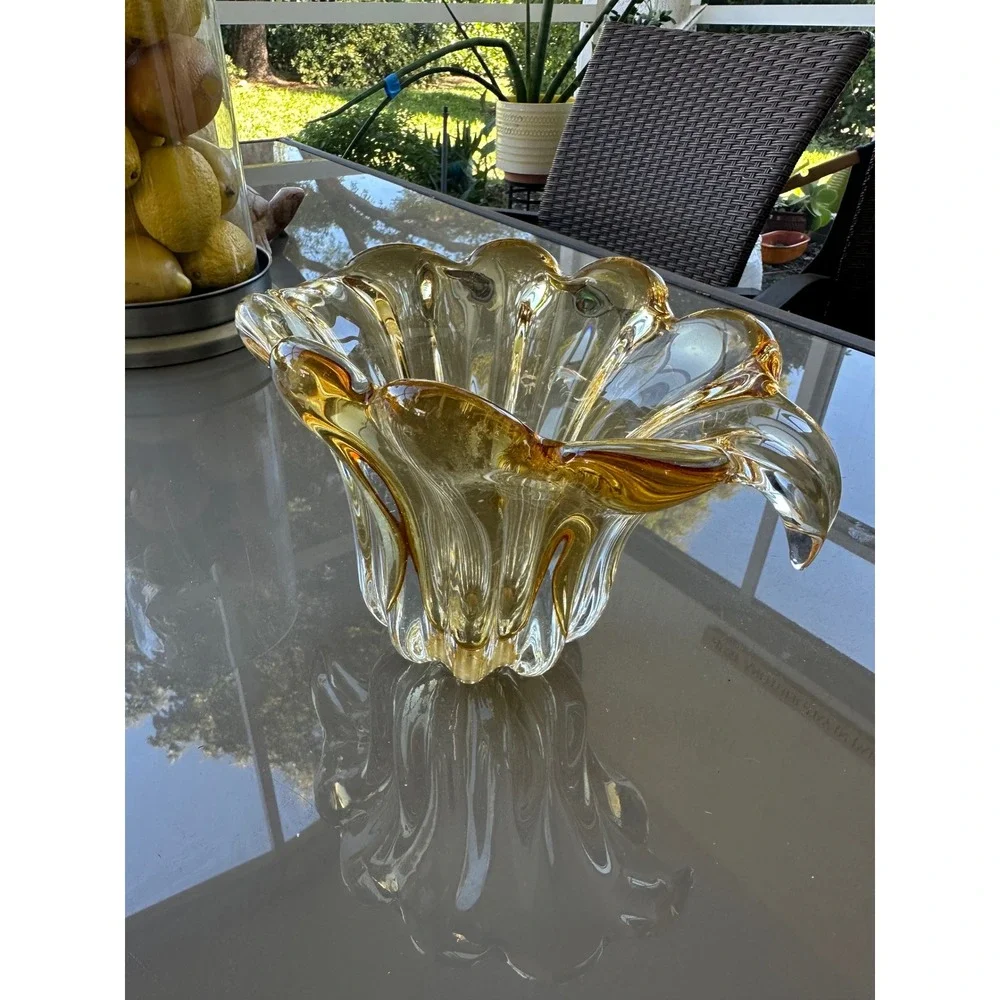 N/A gorgeous piece
